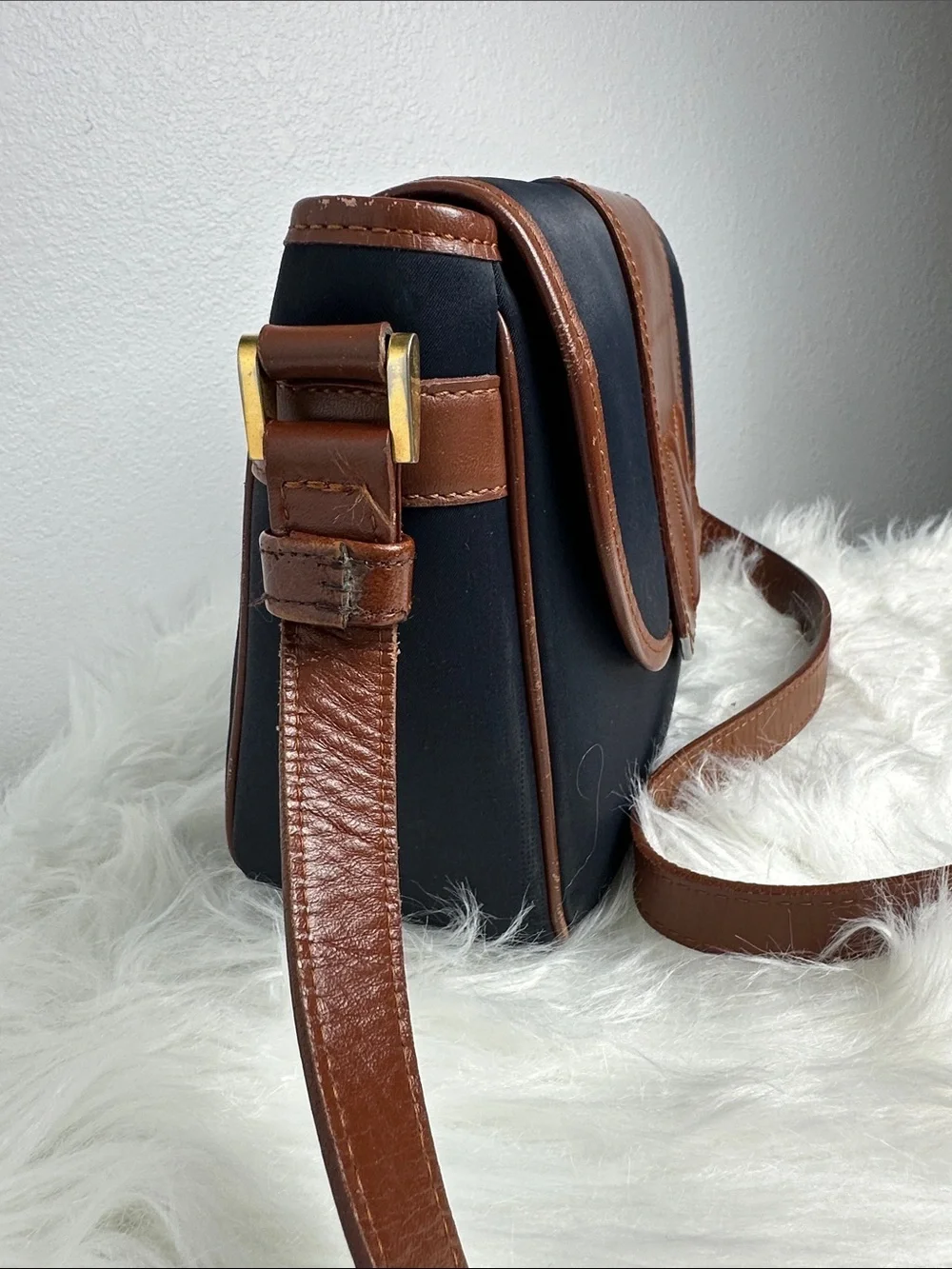 💯Authentic Yves Saint Laurent YSL Vintage Navy & Brown Crossbody Shoulder Bag🍀